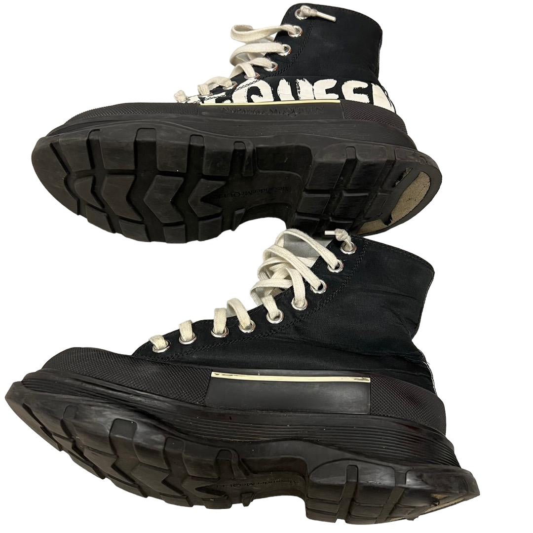 ALEXANDER McQUEEN tread slick boots