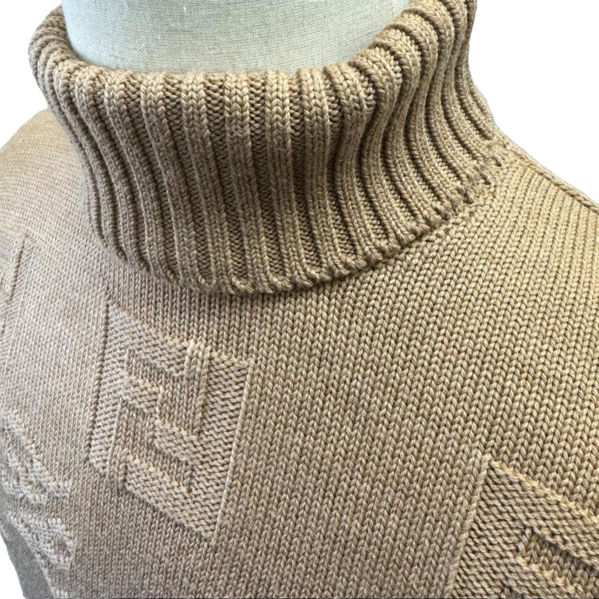 FENDI Knit